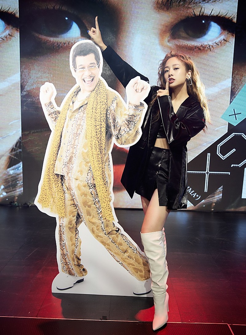 ピコ太郎、台湾出身のアーティストGEmma Wuとコラボ