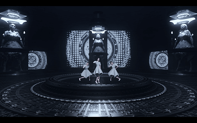 「（C）AbemaTV, Inc.（C）AMUSE INC., All Rights Reserved.」4枚目/11