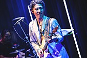 「＜ライブレポート＞MIYAVI、新EPを引っ提げたアコースティック・ライブがビルボードライブで開催　その「想い」まで体感するプレミアム・ライブに」1枚目/10