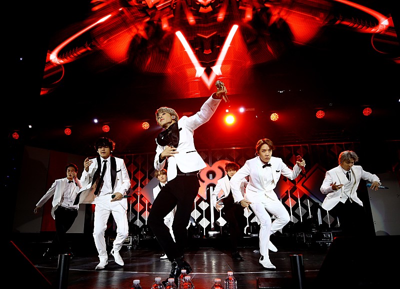 BTS、米ビルボード・アーティスト・チャートでグループ初となる10週目の首位獲得