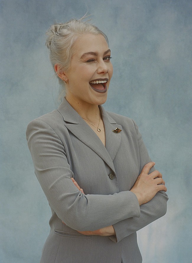 「フィービー・ブリジャーズ、自身のレーベル＜Saddest Factory＞をローンチ」1枚目/2