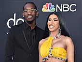 「カーディ・B、オフセットとの微妙な関係について釈明　離婚の行方は不透明」1枚目/1