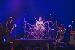 トライセラトップス、復活ライヴ開催＆12月の東名阪公演を発表 | Daily