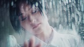 「山本彩、新作MV「ゼロ ユニバース」感情をフリーダンスで表現」1枚目/7