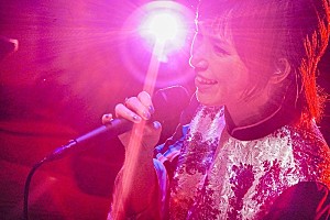Superfly、音楽の素晴らしさを改めて感じさせた自身初のオンライン