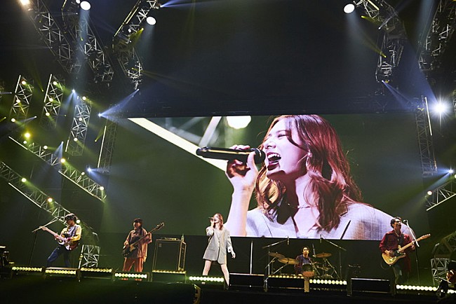 「FAITH」2枚目/16