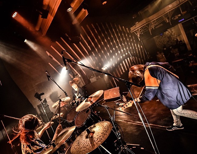 「チロル」5枚目/7