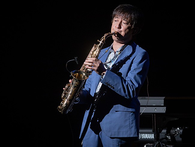 「＜ライブレポート＞本田雅人、ビックバンド＆スペシャルゲストを迎えた【Masato Honda Autumn Special Jazz-Fusion Night】を開催」1枚目/11