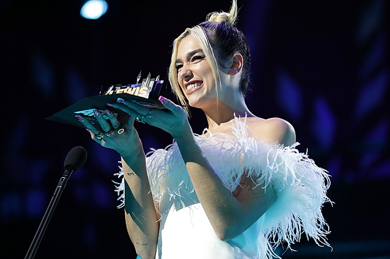 「デュア・リパ、プーマのブランド・アンバサダーに就任」1枚目/1