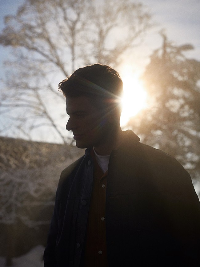 「ジョシュ・カンビー、「Sound Of Your Name (Zonderling Remix)」をリリース」1枚目/2