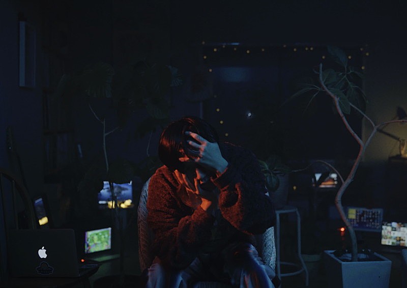 Helsinki Lambda Club、新AL収録曲「Happy Blue Monday」MV公開 