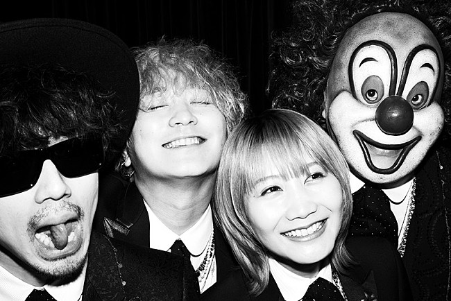 「SEKAI NO OWARI、デビュー日に初のベスト・アルバムをリリース」1枚目/2