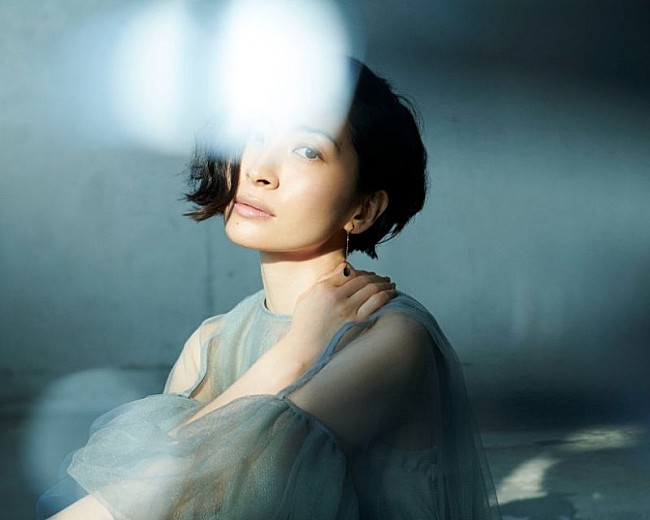 「坂本真綾、2021年3月に横浜アリーナにて25周年記念LIVE開催決定」1枚目/3