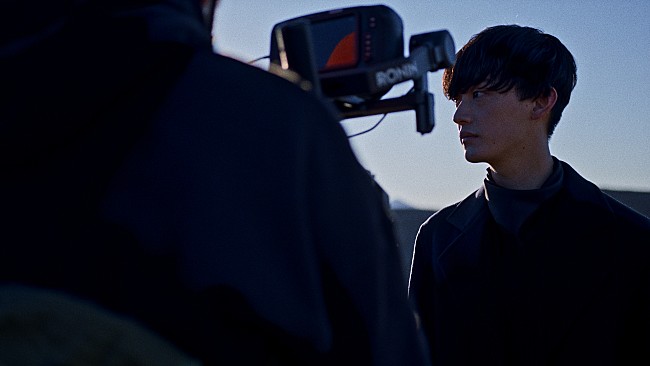 「向井太一、新曲「Get Loud」のMVメイキング映像を公開」1枚目/3