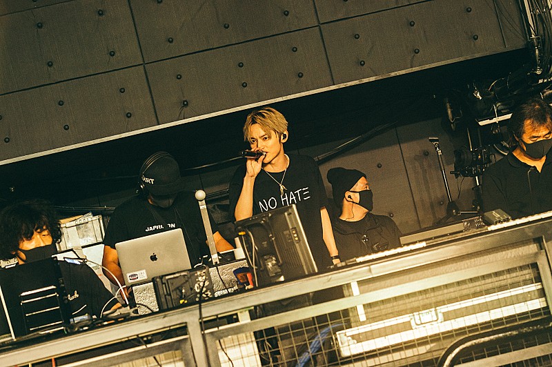 SKY-HI、2つの無観客配信ライブの映像作品リリース決定