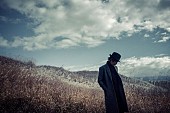 「INORAN、2/17発売ニューAL『Between the World and Me』キー・ヴィジュアルとなるアー写公開」1枚目/1