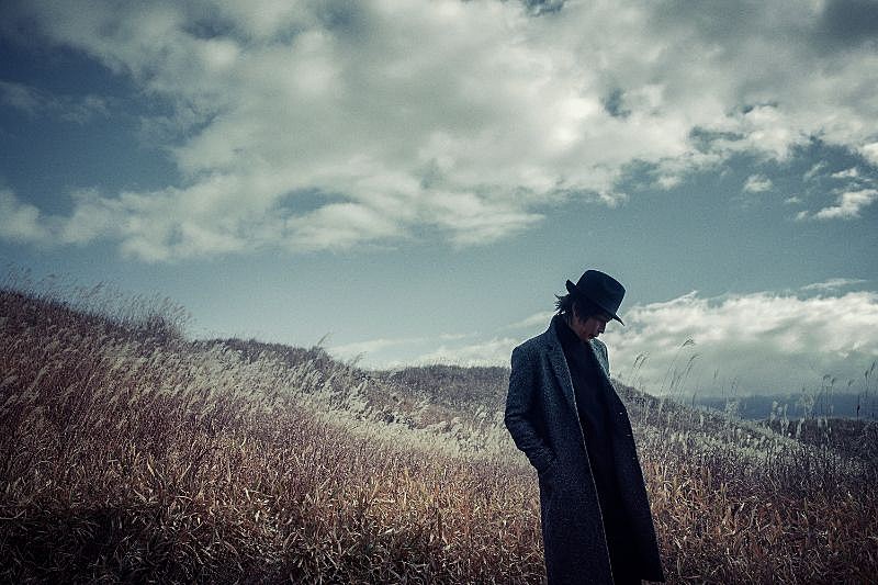 「INORAN、2/17発売ニューAL『Between the World and Me』キー・ヴィジュアルとなるアー写公開」1枚目/1