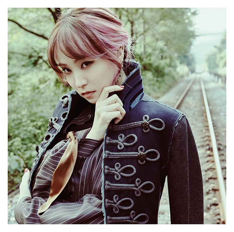 【ビルボード】LiSA「炎」DLソング12週連続首位、嵐/YOASOBI/あいみょん/NiziUがトップ10返り咲き 