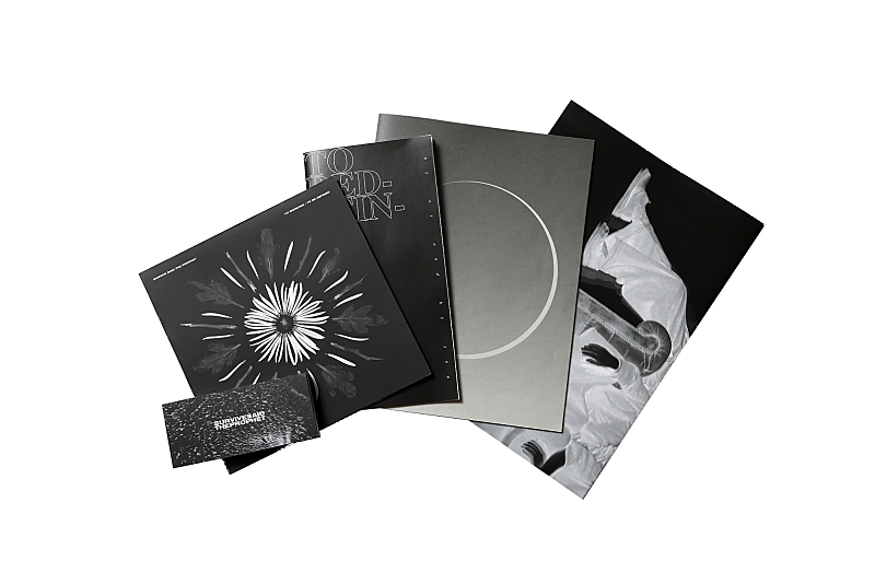 「完全生産限定盤」3枚目/4