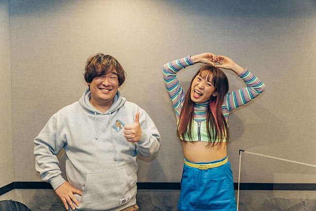 「岡崎体育とフワちゃんの対談を『J-WAVE INNOVATION WORLD ERA』でオンエア」1枚目/1