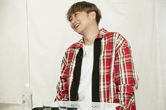 「(C)エイベックス通信放送」7枚目/7