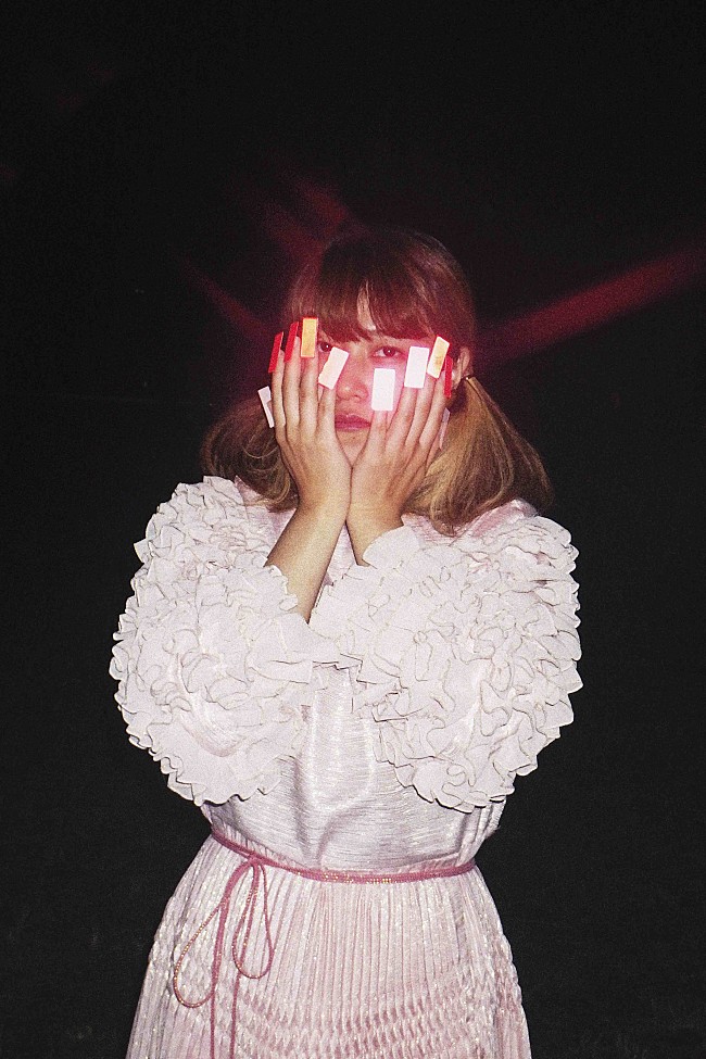 「さとうもか、ラジオスタイルで送るオンラインワンマンライブを3/19に開催決定」1枚目/1