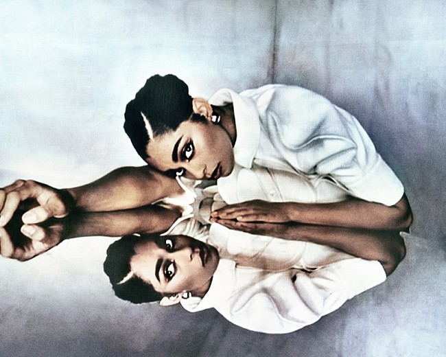 「セレステ、全英初登場1位の話題のシンガーに注目」1枚目/1