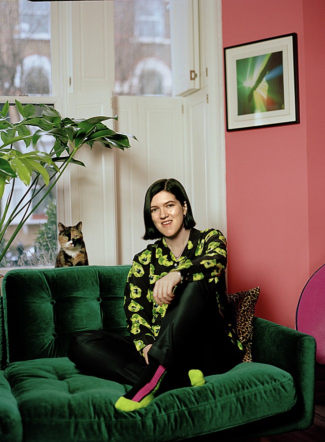 「The xxのロミー、X-girlとのコラボ・アイテム第二弾を発表」1枚目/5