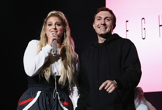 「メーガン・トレイナー、俳優ダリル・サバラとの第一子誕生「最高なバレンタイン・デーの贈り物」」1枚目/1