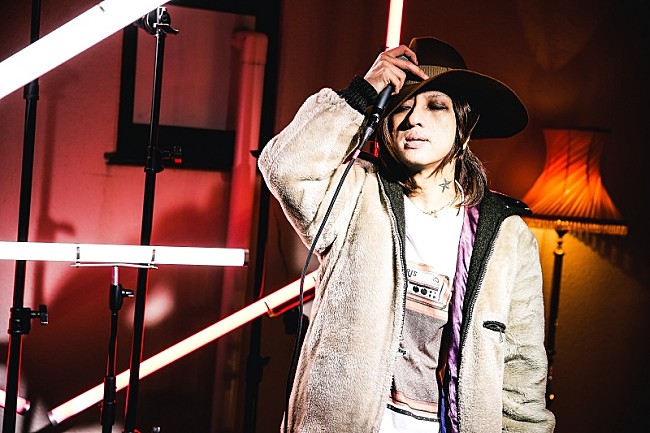 「＜レポート＞ZAIKOがライブ配信用スタジオ「Space Deck」を本社に併設　清春のデビュー記念ライブで初お披露目」1枚目/7