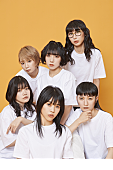 「BiSHの単行本『CHRONiCLE BiSH』発売、インタビューや最新フォトなど全576ページ」1枚目/1