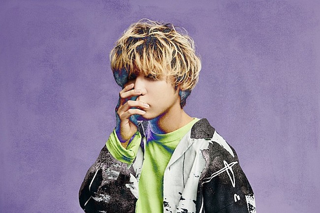 「秋山黄色、新アルバム『FIZZY POP SYNDROME』から「月と太陽だけ」先行配信」1枚目/2