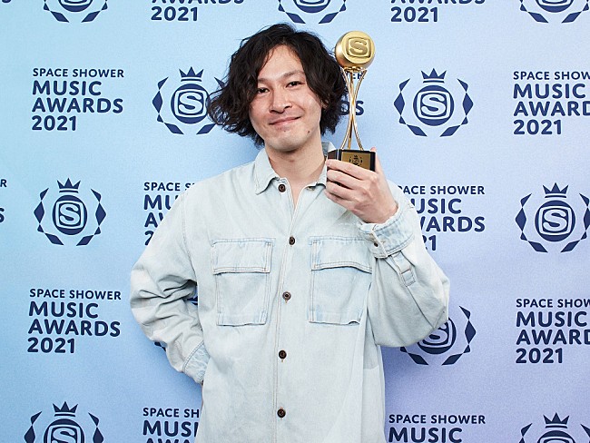 「「BEST ALTERNATIVE ARTIST」ROTH BART BARON
」9枚目/20