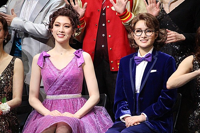 「葵わかな＆三吉彩花「いいパ－トナ－になれた」　レズビアンの女子高生カップル役で初共演」1枚目/1