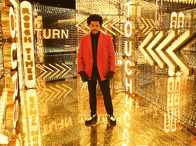 「ザ・ウィークエンド、全米TOP10に通算1年チャートインした史上初の快挙にコメント「ファンのおかげ」」1枚目/1