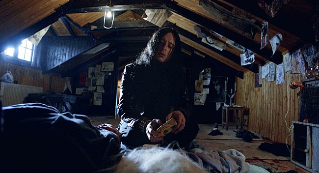 「(c)2018 Fox Vice Films Holdings, LLC and VICE Media LLC」7枚目/8