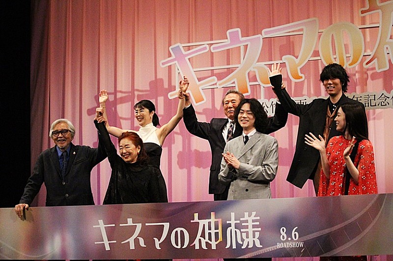 「山田洋次監督「彼も随分悩んだと思う」　志村けんさんの代役・沢田研二に感謝」1枚目/1