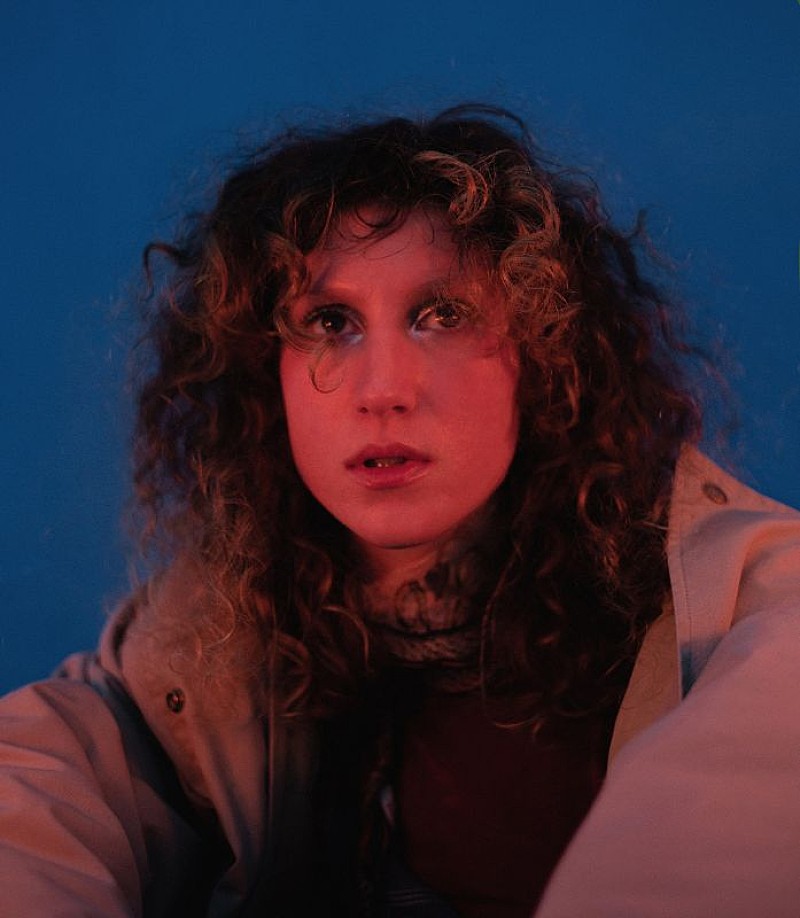 「スクワレル・フラワー、2ndALで日本デビュー決定＆収録曲「Hurt A Fly」MV解禁」1枚目/1