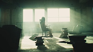 「Thinking Dogs、新曲「はじまりのピリオド」MV公開」