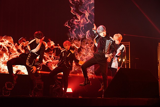 「OWV、結成1周年記念公演となったグループ初のワンマンライブ　レポート到着」1枚目/9