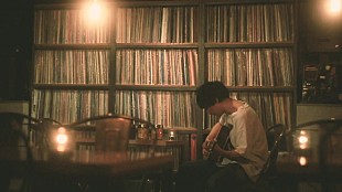 「石崎ひゅーい、ドラマ主題歌「アヤメ」弾き語り映像を公開」