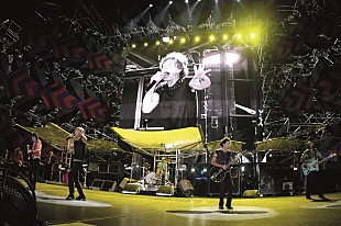 「ザ・ローリング・ストーンズ、2006年のコパカバーナ・ビーチでのライブ映像が初めて完全な形で発売決定」