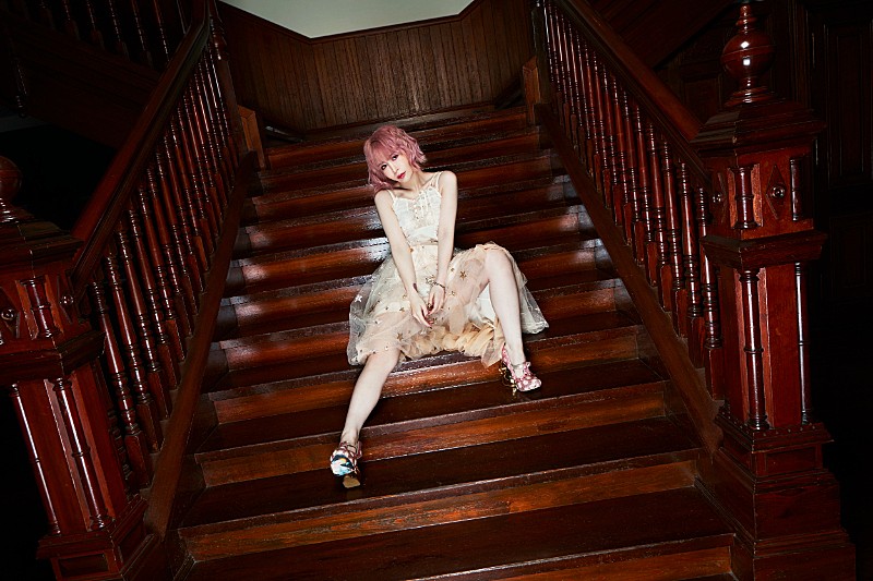 大森靖子、『街録ch』主題歌、新曲「Rude」東野幸治出演のMV公開、“#俺の大森靖子プレイリスト”始動 