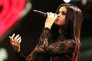 「セレーナ・ゴメス＆カリード、マシュメロとUEFAチャンピオンズ・リーグ決勝でパフォーマンス決定」