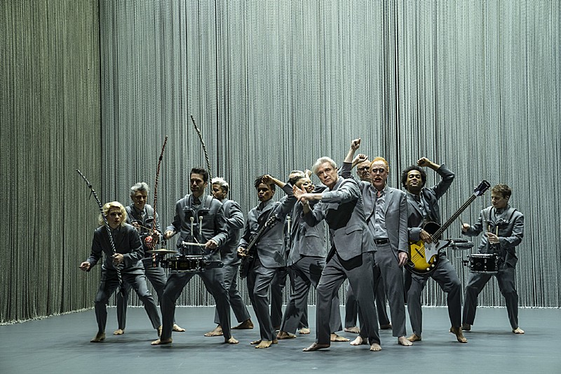 爆音上映が決定、デイヴィッド・バーン×スパイク・リーの音楽映画『アメリカン・ユートピア』