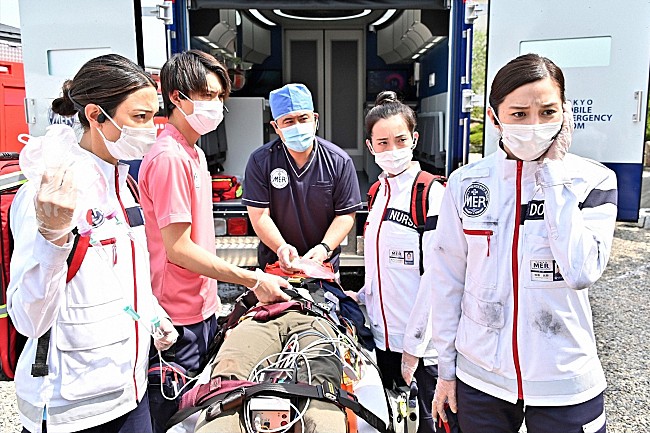 「鈴木亮平主演の「ＴＯＫＹＯ　ＭＥＲ」第２話　「“比奈”中条あやみの成長していく姿が楽しみ」」1枚目/1