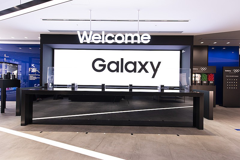 「(C)Galaxy」3枚目/3