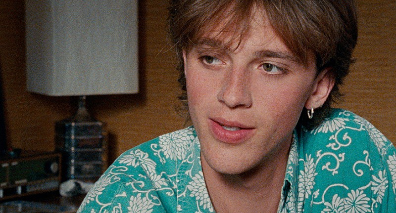 「(c) 2020-MANDARIN PRODUCTION-FOZ-France 2 CINEMA-PLAYTIME PRODUCTION-SCOPE PICTURES」3枚目/9