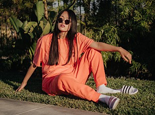 「パク・ヘジン、母国語の韓国語でラップする新曲「Whatchu Doin Later」公開」