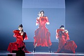 「＜ライブレポート＞Perfume、ファンとの絆が最高のグルーヴを生んだ1年半ぶりの有観客ライブ【Perfume LIVE 2021 [polygon wave]】」1枚目/14